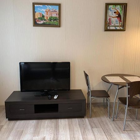 Excellent Apartment In The Center Of Odessa 외부 사진